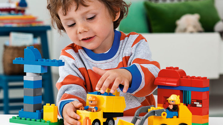 Идеални играчки за дете на возраст од 2 до 3 години - Pedijatar.mk