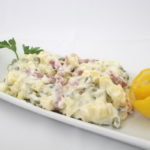Italijanska-salata-s-konćine-testeninom