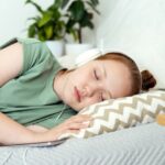 tinejdzeri-mentalno-zdravje (1)