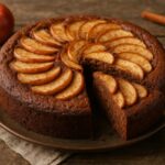 РЕЦЕПТ НА ДЕНОТ: Домашен колач со јаболка