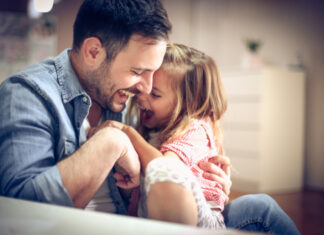 Зошто улогата на таткото е подеднакво важна – или дури поважна – од мајчината?