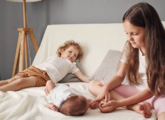 НАЈСТАРО ДЕТЕ ВО СЕМЕЈСТВОТО: Одговорно, силно и грижливо — но понекогаш премногу рано пораснато