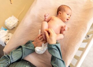 НЕГА НА ПАПОЧЕ: Што треба, а што не треба да прават родителите