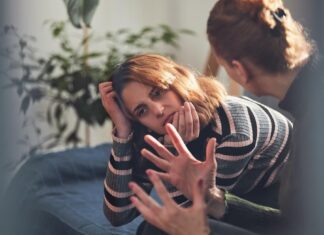 КАКО ДА РАЗГОВАРАТЕ СО ВАШИОТ ТИНЕЈЏЕР: Теми што градат доверба и самодоверба