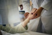 Нова брза крвна анализа открива сериозни инфекции кај децата за 15 минути