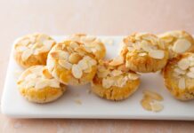 РЕЦЕПТ НА ДЕНОТ: Домашни бадем бисквити