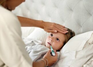 ГРИПОТ СЕ ШИРИ: Кои се раните знаци и како да ги заштитите бебињата и децата