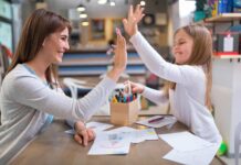 11 тајни на родителите кои одгледуваат добри и емпатични деца