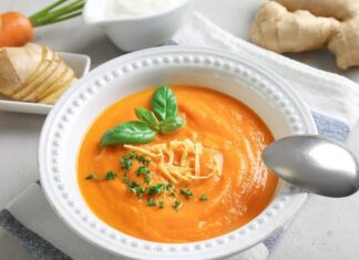 РЕЦЕПТ НА ДЕНОТ: Домашна крем чорба од зеленчук