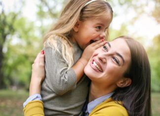 Детски лаги: Како да го разбереме и научиме детето на искреност