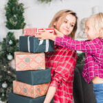 Колку скапи мора да бидат новогодишните подароци за да биде магично?