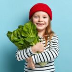 ДЕЦАТА ВЕГАНИ И ВЕГЕТАРИЈАНЦИ СЕ ПОСЛАБИ И ПОНИСКИ ОД ОНИЕ ШТО ЈАДАТ МЕСО, покажува најголемата студија од ваков вид