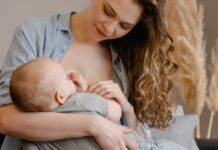 Научно потврдени придобивки: Зошто доењето е корисно и за мајките