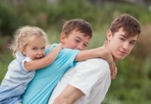 Девојчињата сега се почесто приоритет: Глобална промена во родителските предпочитања