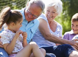 ИСТРАЖУВАЊЕ: Чувањето внуци е добро за мозокот