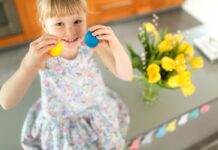 ВЕЛИГДЕНСКИ ЈАЈЦА: Колку смее да изеде вашето дете и до кога се безбедни за јадење?