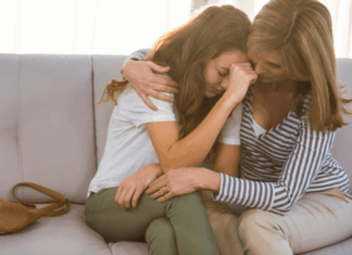 Тинејџерот ви вели ‘те мразам’? Еве како правилно да реагирате без да ја влошите ситуацијата