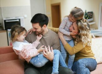 Зошто децата не зборуваат со родителите – и како да го промените тоа