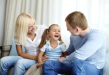 Реченици што секој родител треба почесто да му ги кажува на своето дете